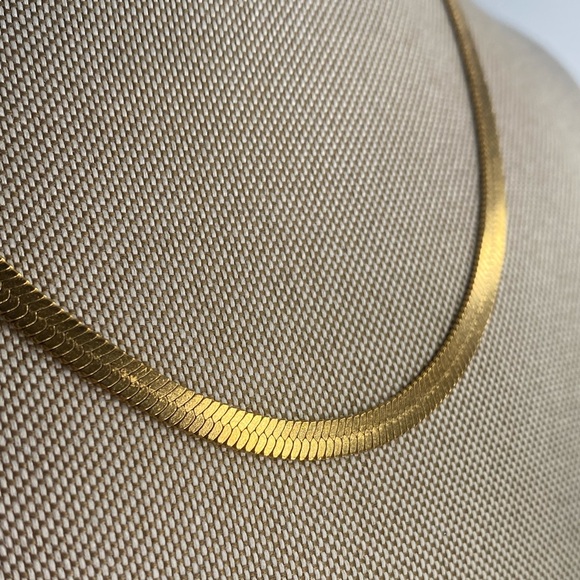 Thick Herringbone Chain with Durable Clasp, 5MM Width, 15” Length - Picture 3 of 3